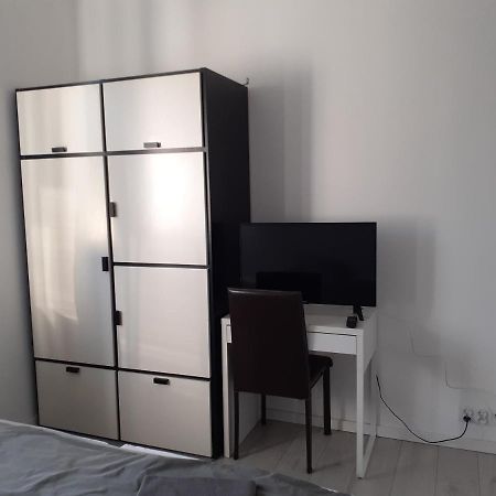 Komfort Kwatera Blizne Laszczynskiego Экстерьер фото